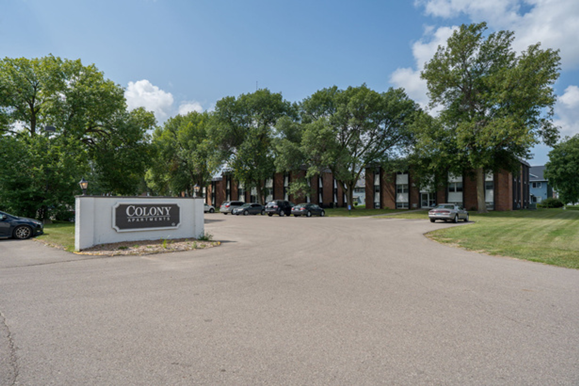 MNCCT Colony Court Apartments 5 of 12