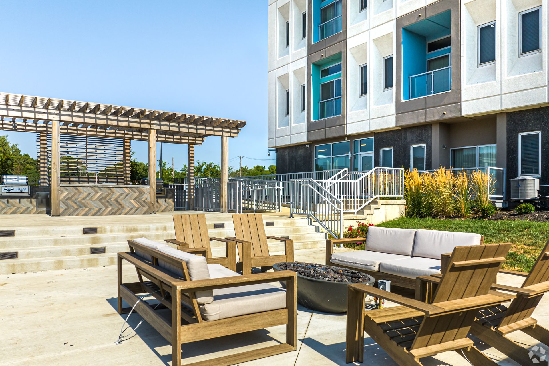 MOMTP Midtown Plaza Apartments 4 of 12
