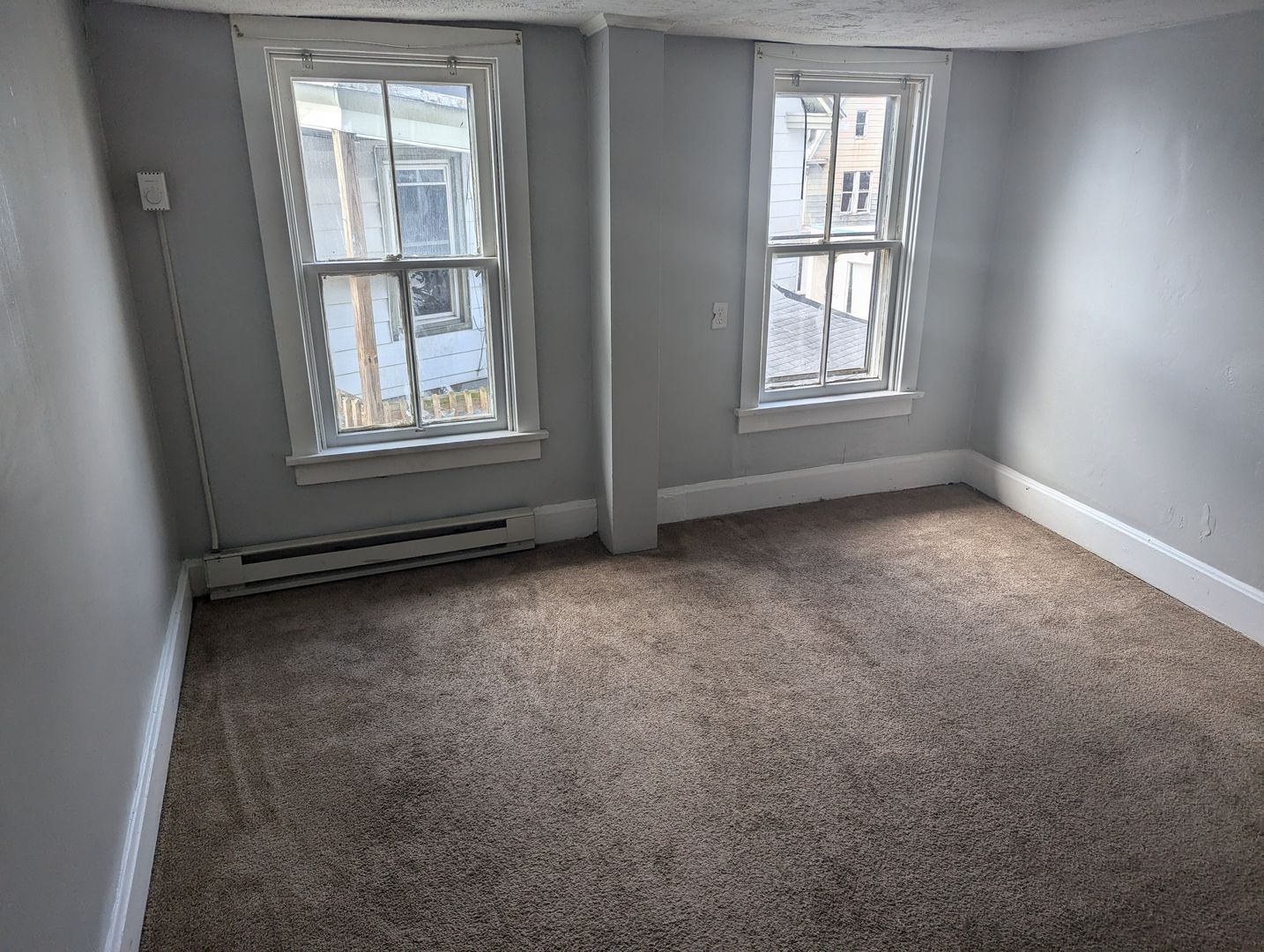 Harrisburg Apartment: 2655 Walnut Street - Apt 2A
