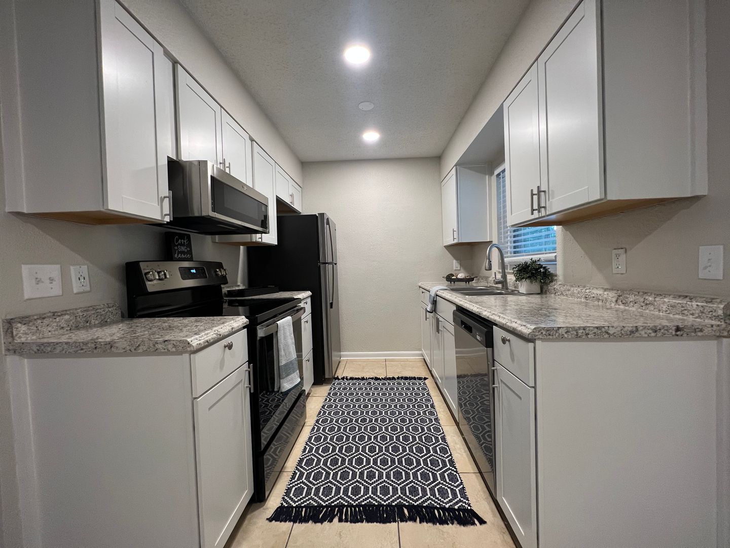 Leesburg Apartment: 425 South 9th Street