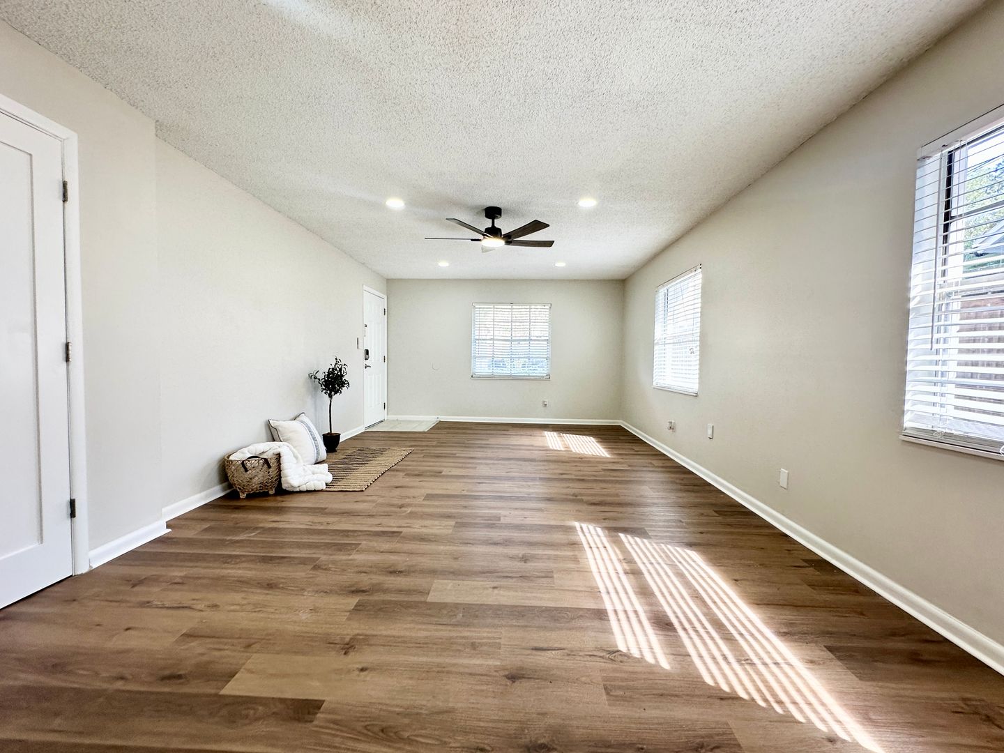 The Eulalie 10 of 12