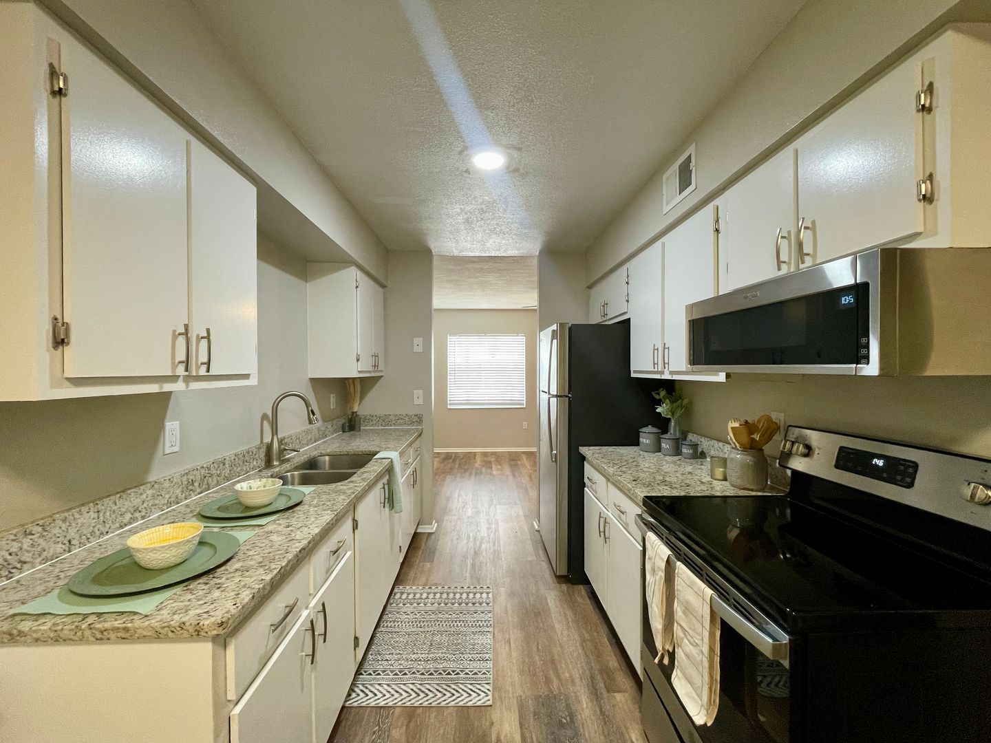 Mount Dora Apartment: 1515 Lincoln Ave