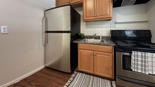 New Renovated Two Bedroom in Downtown Ocala, FL! – photo 1