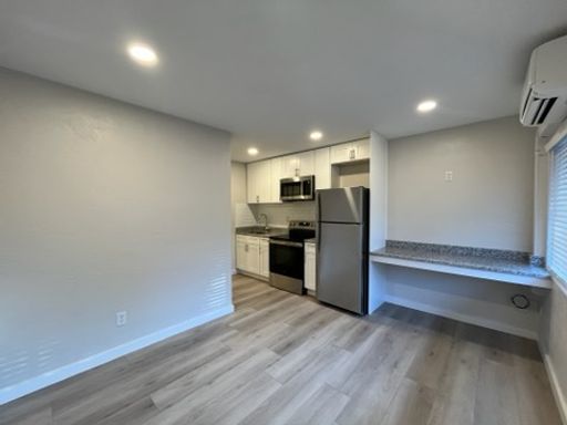 New Renovated One Bedroom Downtown Ocala! – photo 1