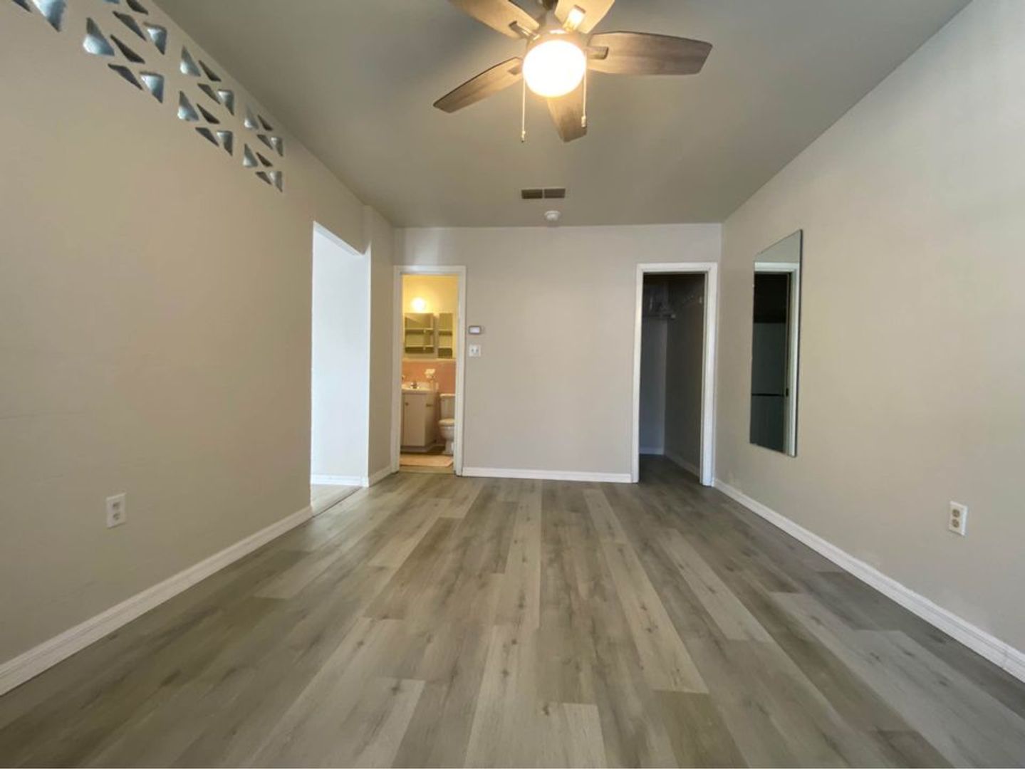 Gainesville Apartment: 1820 NW 10th Street