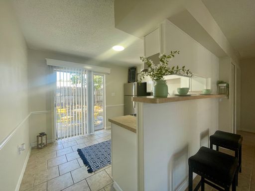 2 Bed 1 Bath Rental at 380 Dora Ave - 31, Tavares, FL – photo 1