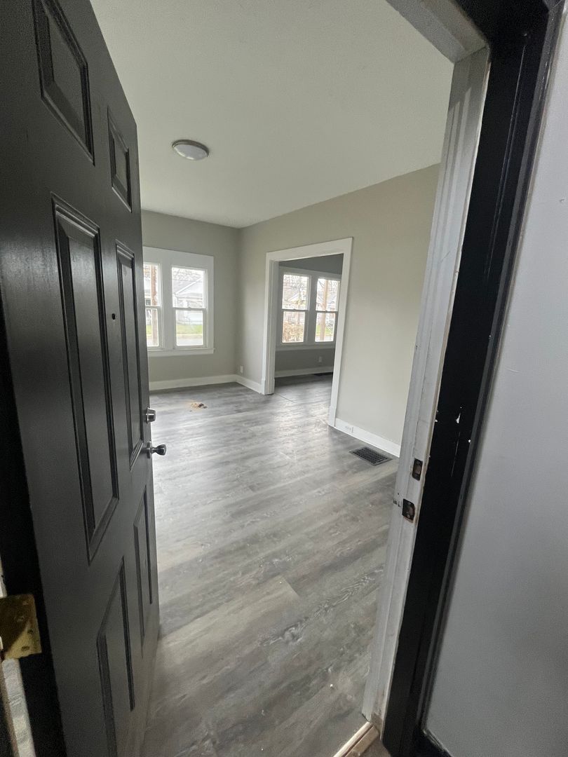 Louisville Apartment: 3204/3206 W Kentucky St