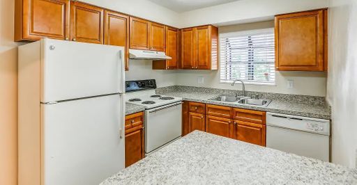 Spacious 1 Bedroom Apartment! – photo 1