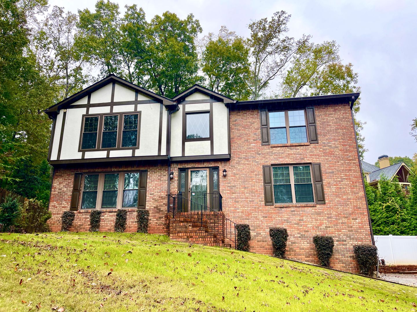 Smyrna House: 4059 Charleston Court SE