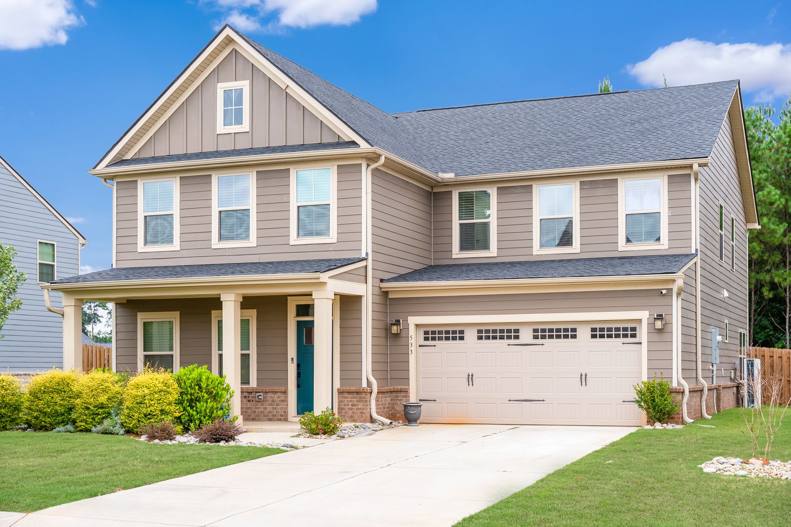 McDonough House: 533 Daffodil Ln