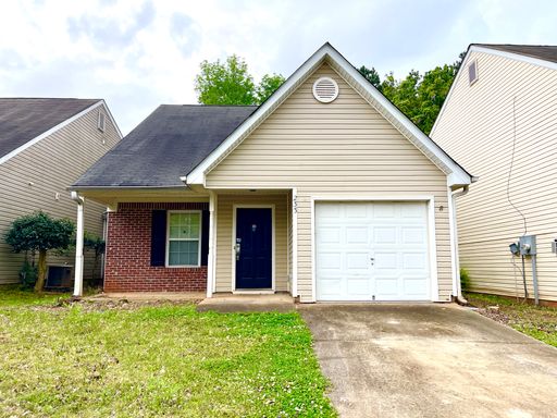 3 Bedroom Rental – 233 Coral Circle, McDonough, GA 30253-8969
