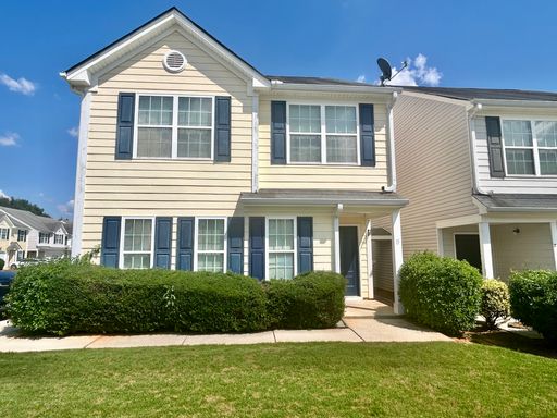 Adorable Townhome, 3 Bedroom/2 Bath home in a great location! – photo 1