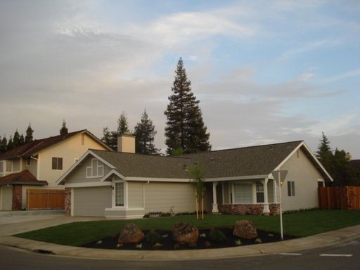 NICE SINGLE STORTY HOME IN WEST ROSEVILLE! – photo 1