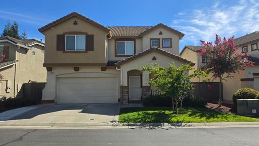 2 STORY HOME IN ROSEVILLE IN GATED COMMUNITY – photo 1