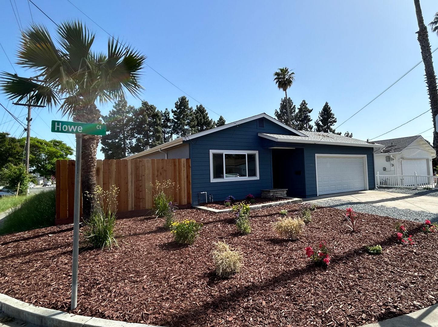 Fremont House: 3806 Howe Ct.