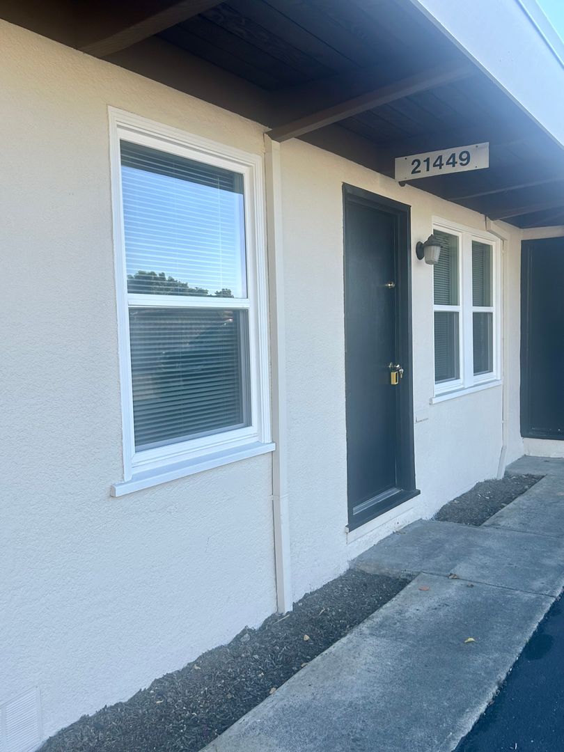 Hayward Apartment: 21447 - 21461 Ocean View Dr.