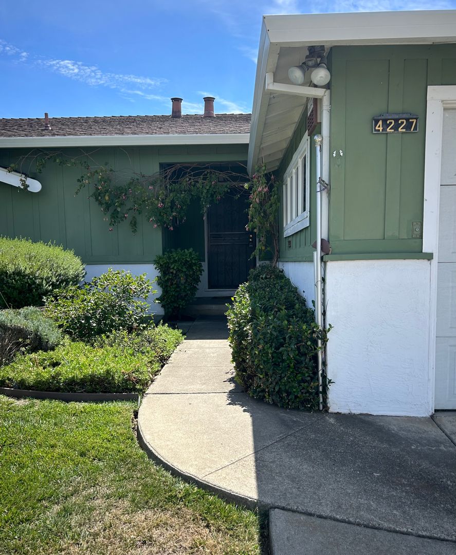 Castro Valley House: 4227 Veronica Ave.