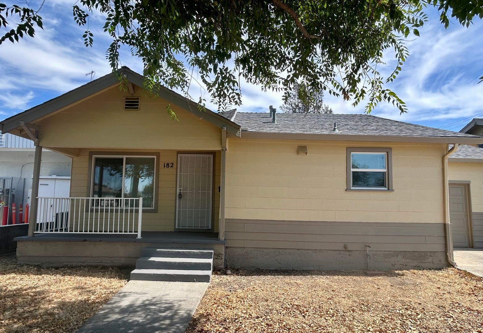 Livermore Apartment: 1624 Second St.