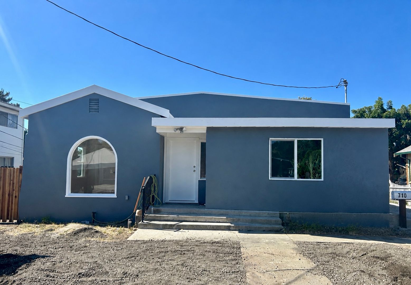 Hayward House: 710 Grove Way
