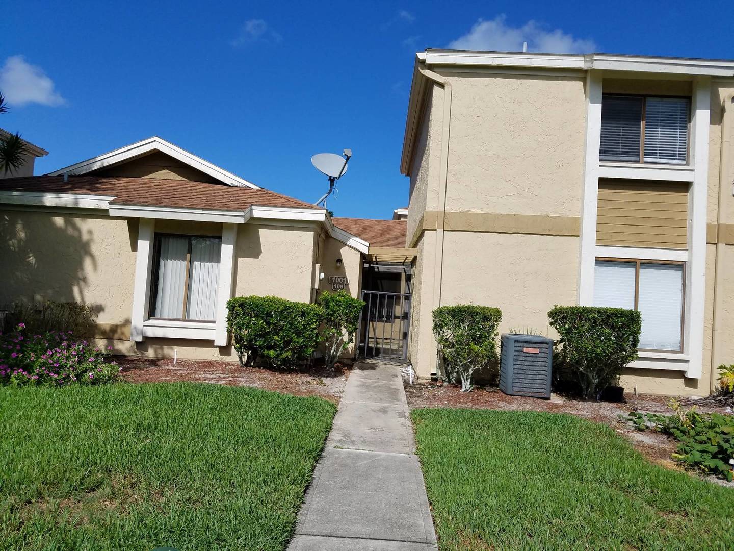 Palm Bay Condo: 1001 Abada Court NE