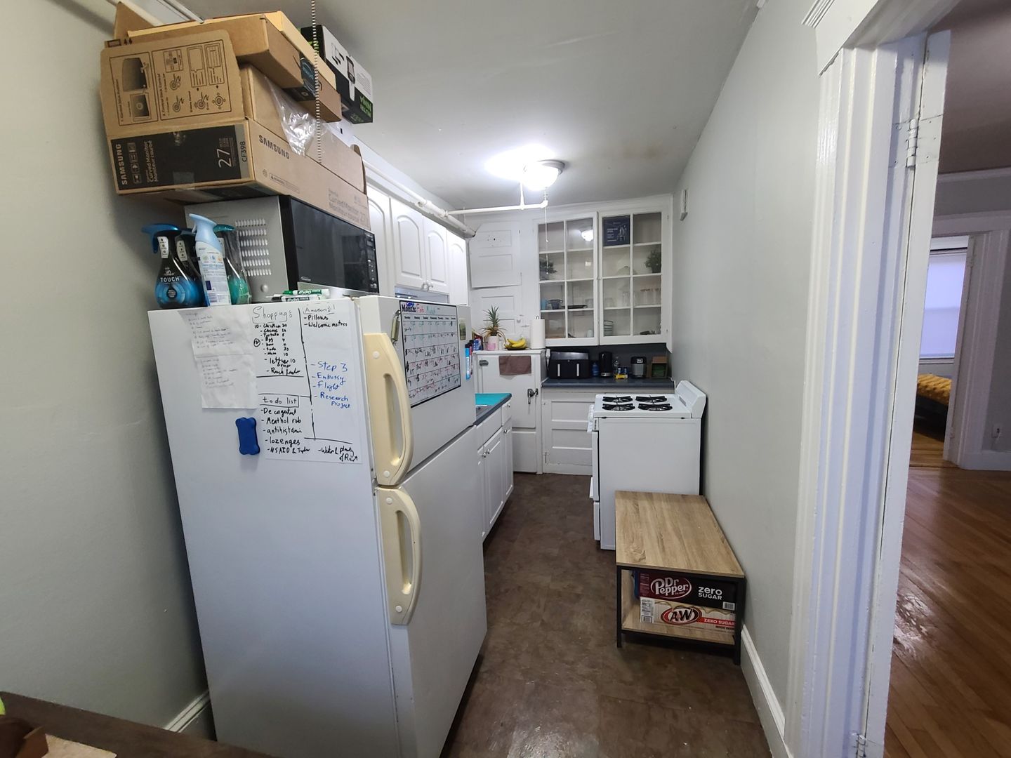 Brighton Apartment: 1619 Commonwealth Ave