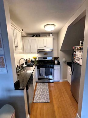 Charlestown Navy Yard - Garage Parking - Pool - Gym - Central heat / AC