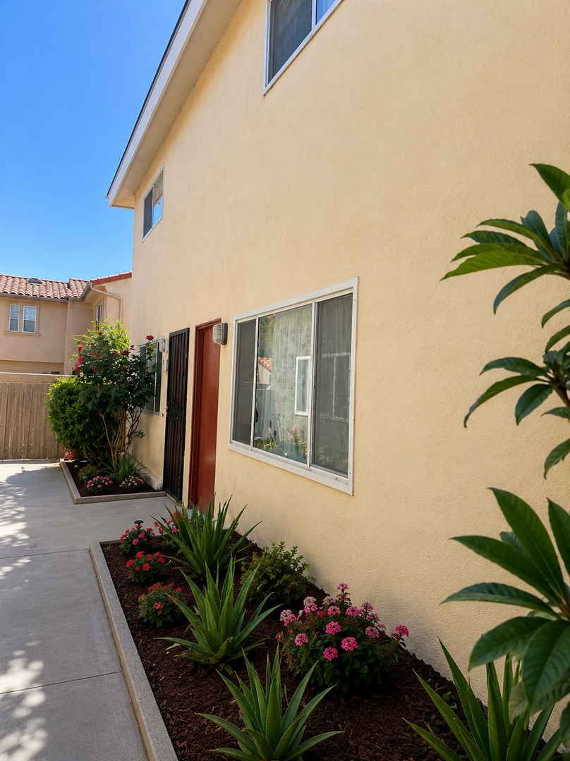 Torrance Apartment: 2210 W 229th St