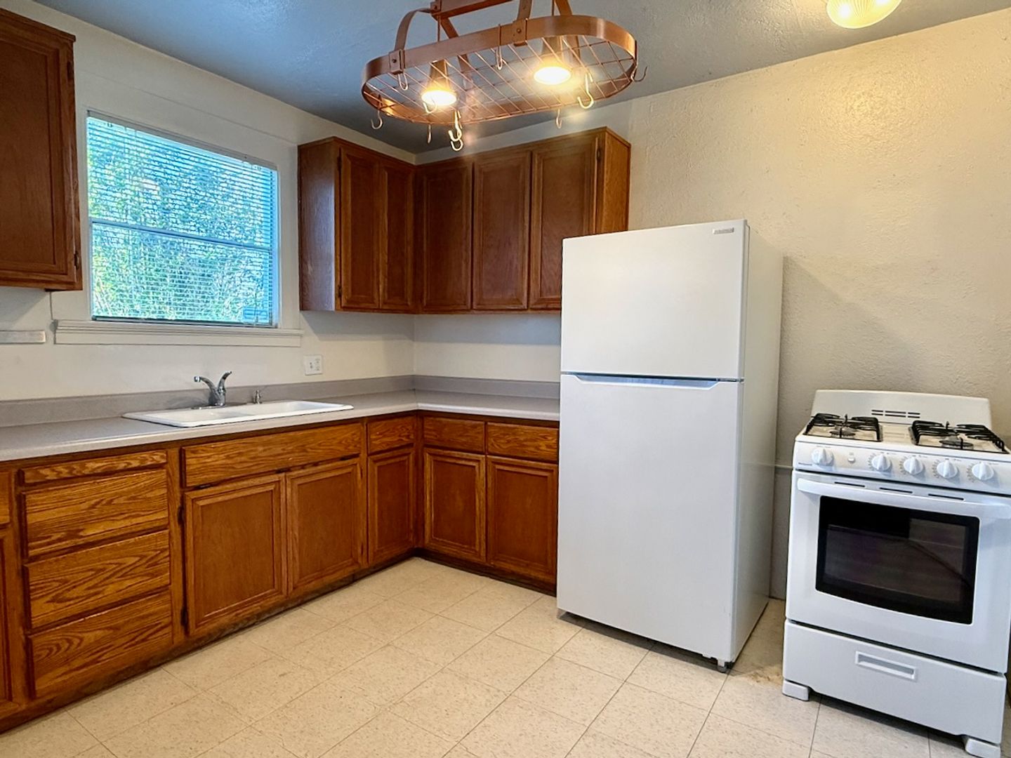 5913 Vallejo Street, photo 7