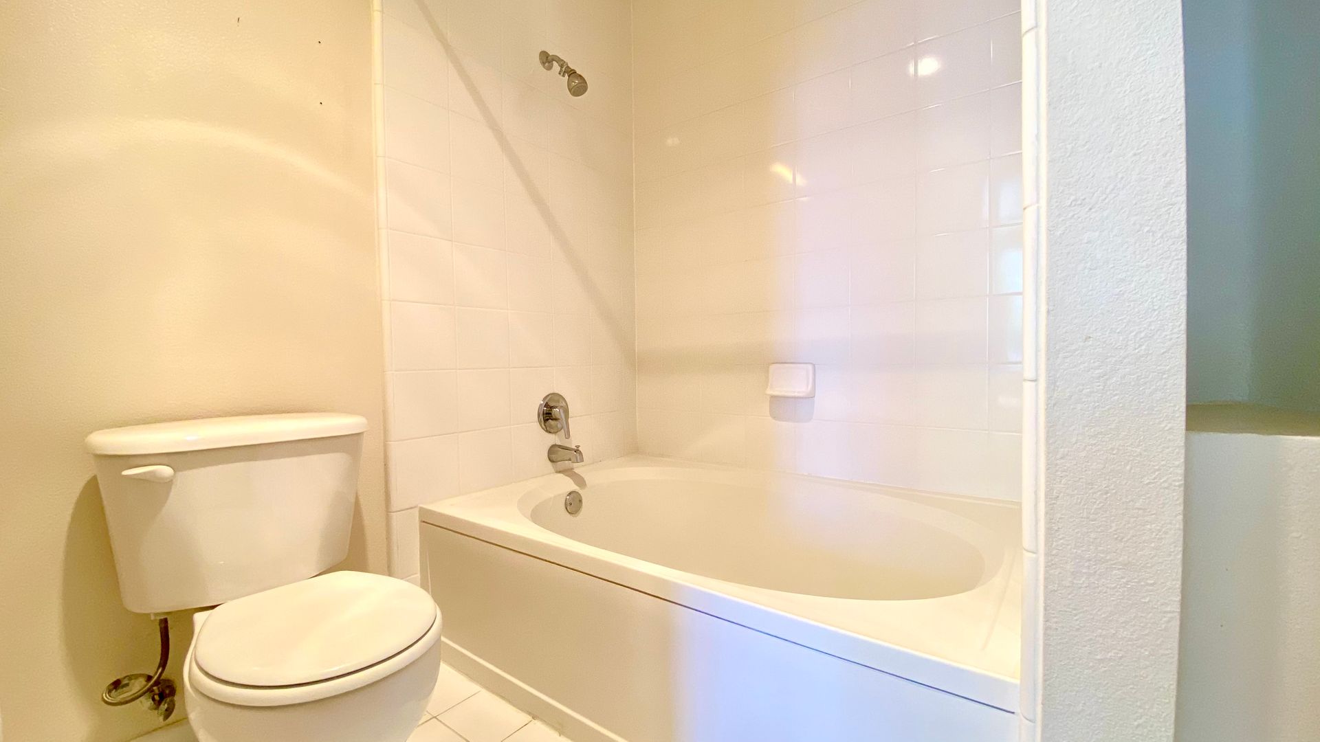 5855 Horton Street #601, photo 13