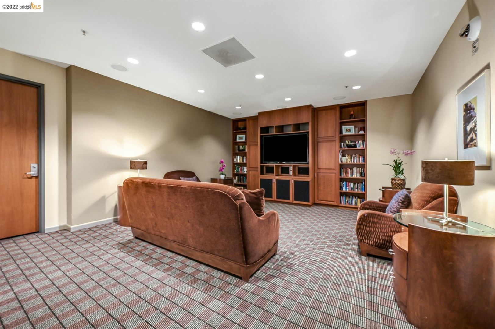 5855 Horton Street #601, photo 24