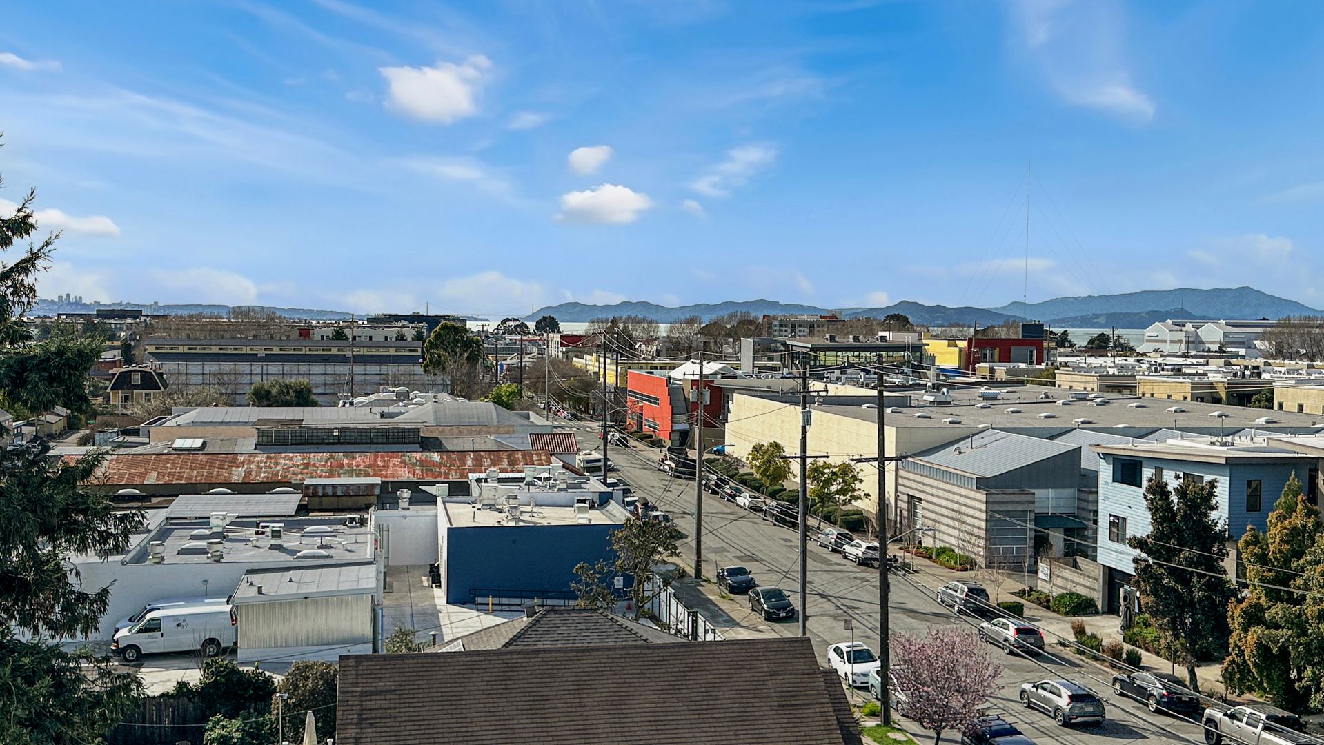 Oakland Condo: 6465 San Pablo Avenue, Apt 505
