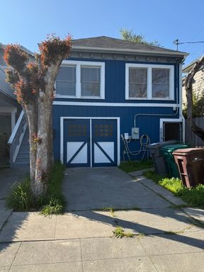 5913 Vallejo Street, Emeryville, CA 94608
