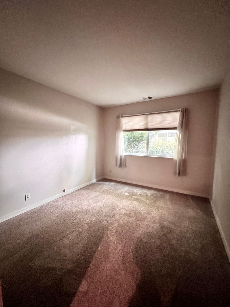 14 Emery Bay Drive, photo 8