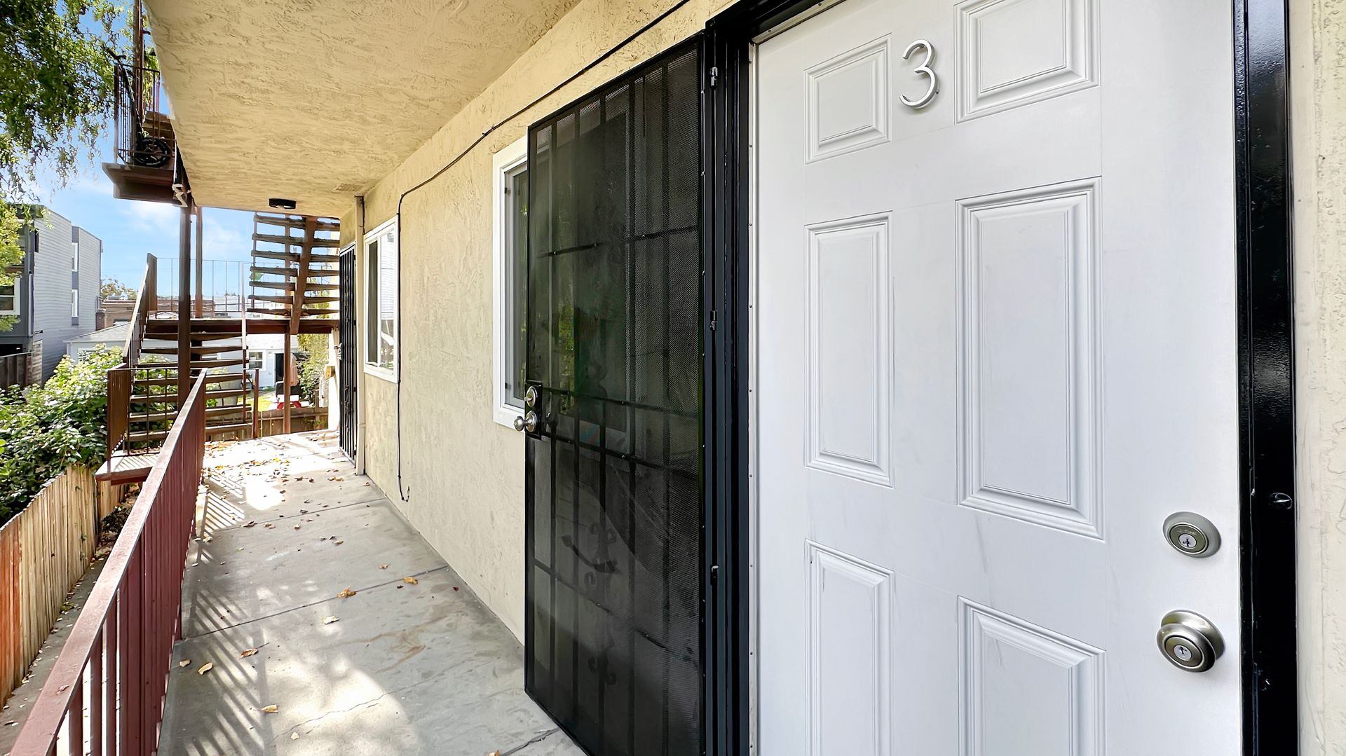 Berkeley Apartment: 1816 Fairview Street