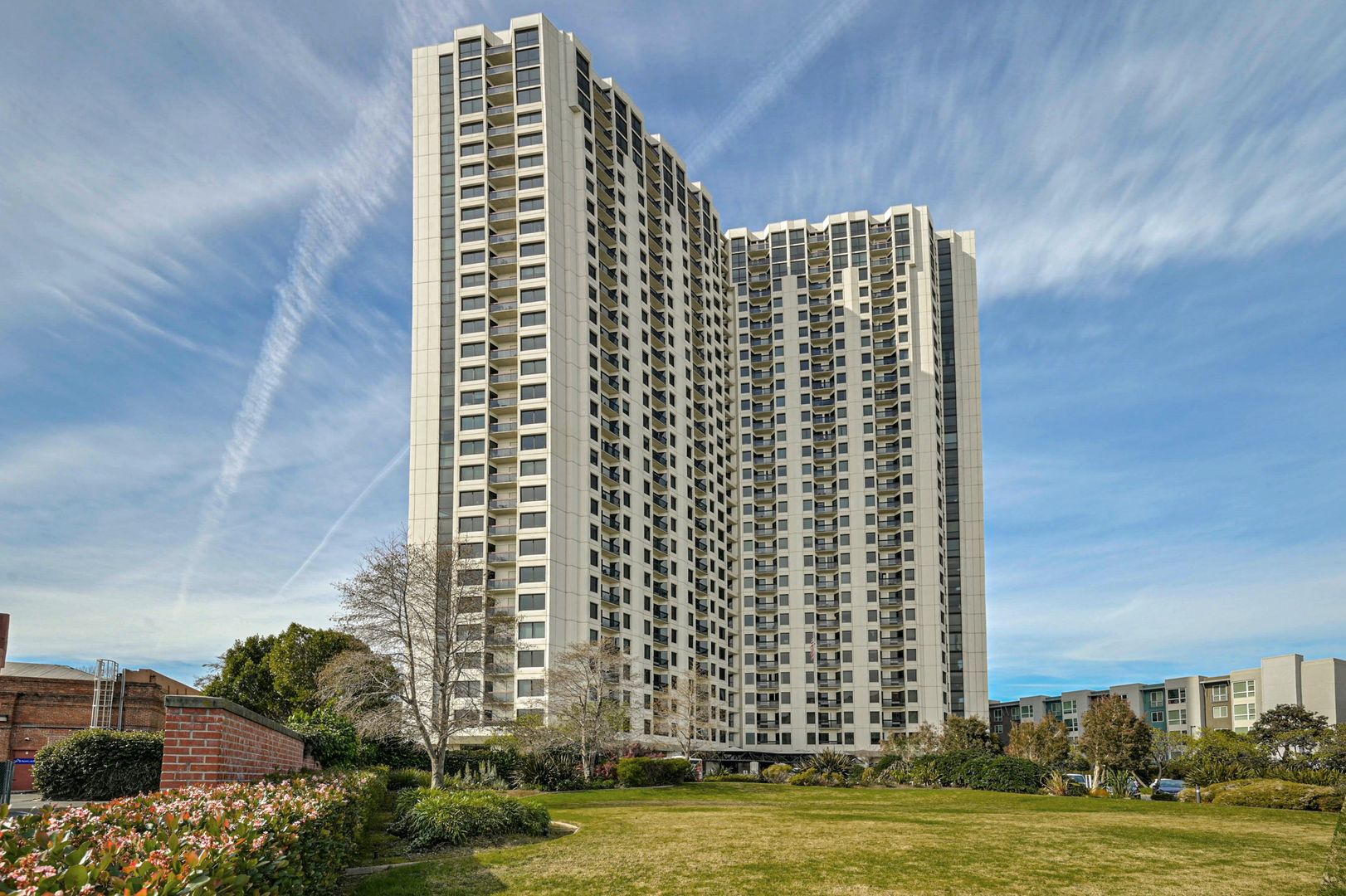 Emeryville Condo: 6363 Christie Avenue, Apt 1923