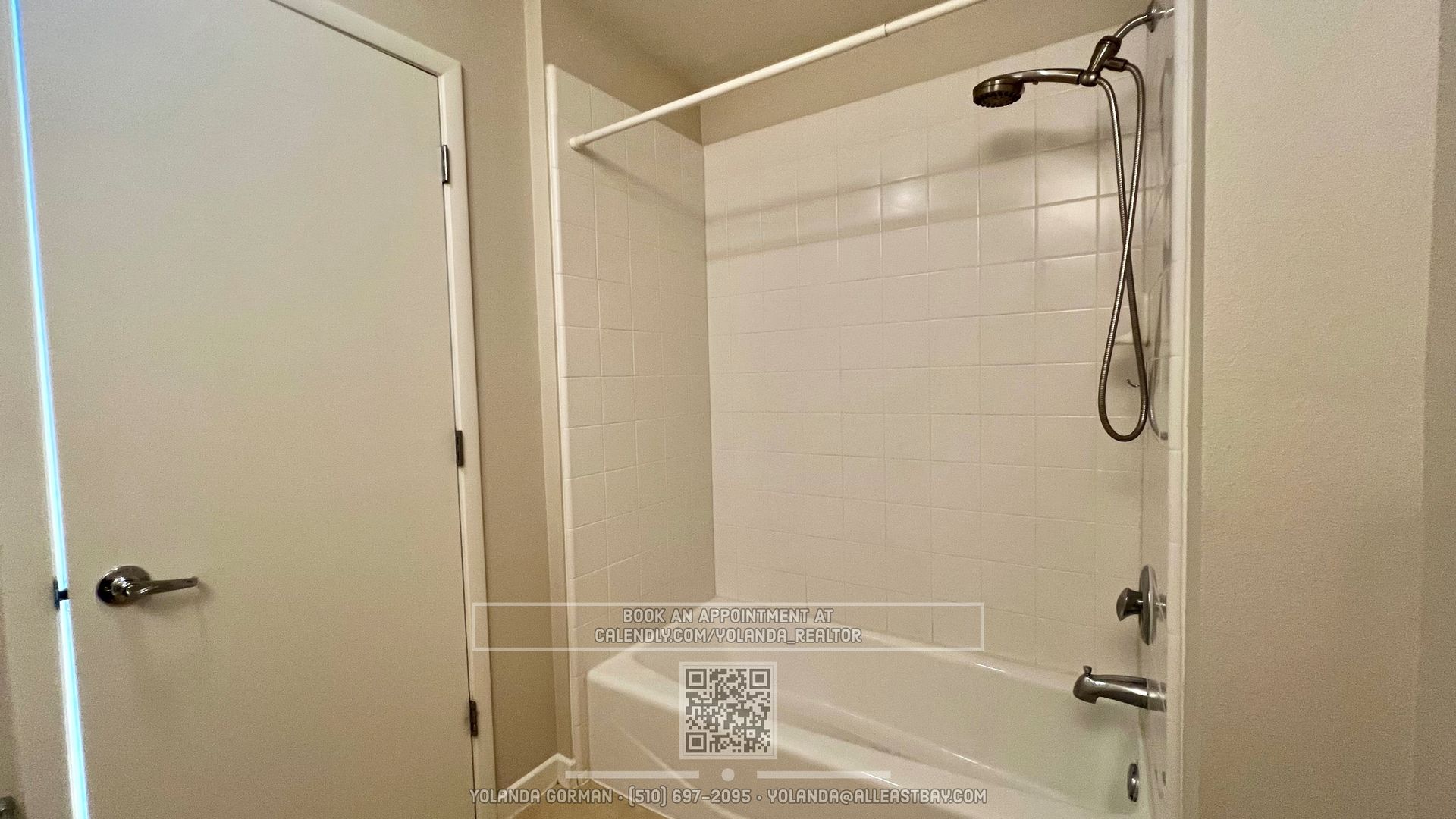 303 Liquid Sugar Drive, photo 28