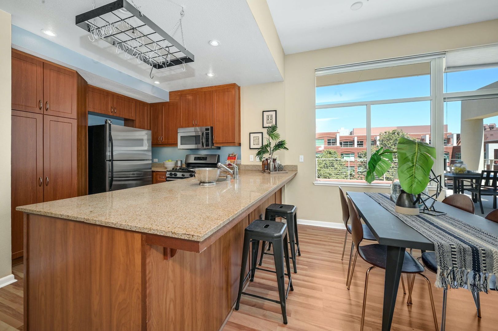 5855 Horton Street #601, photo 5