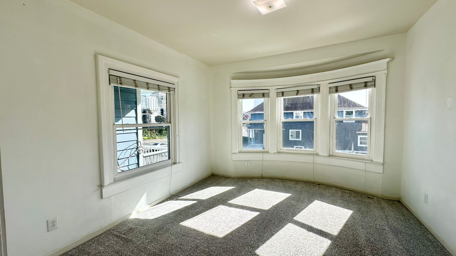 Oakland Apartment: 760 18th Street - 760