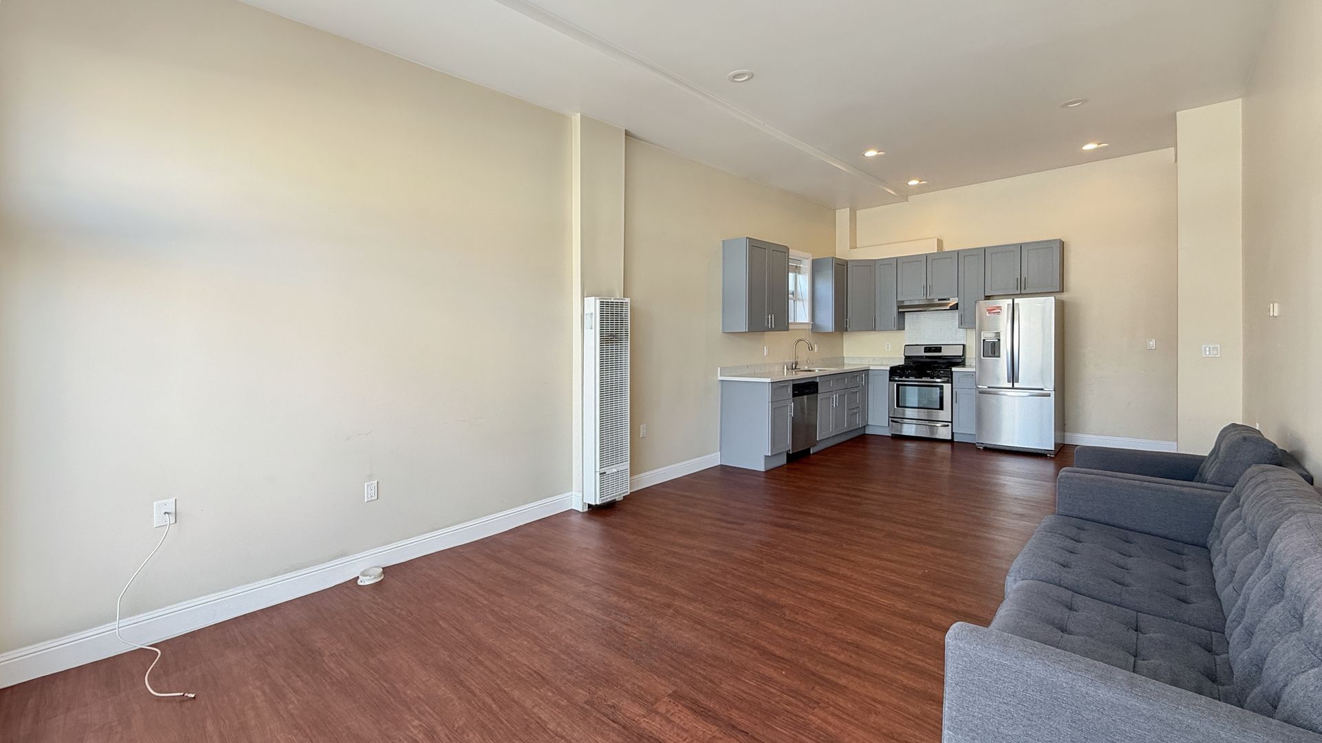 Oakland Apartment: 2336 Park Boulevard