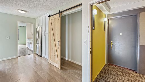 4 Commodore Dr. APT 325, Emeryville, CA 94608