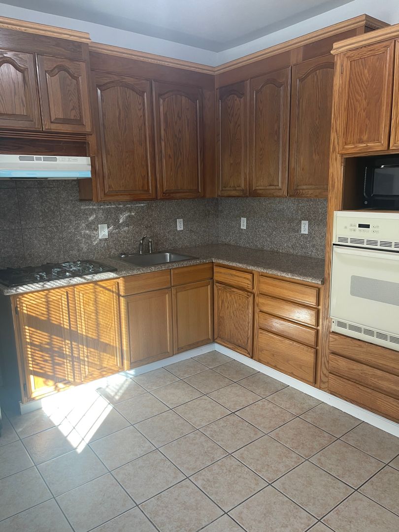 758 18th Street #758, photo 38