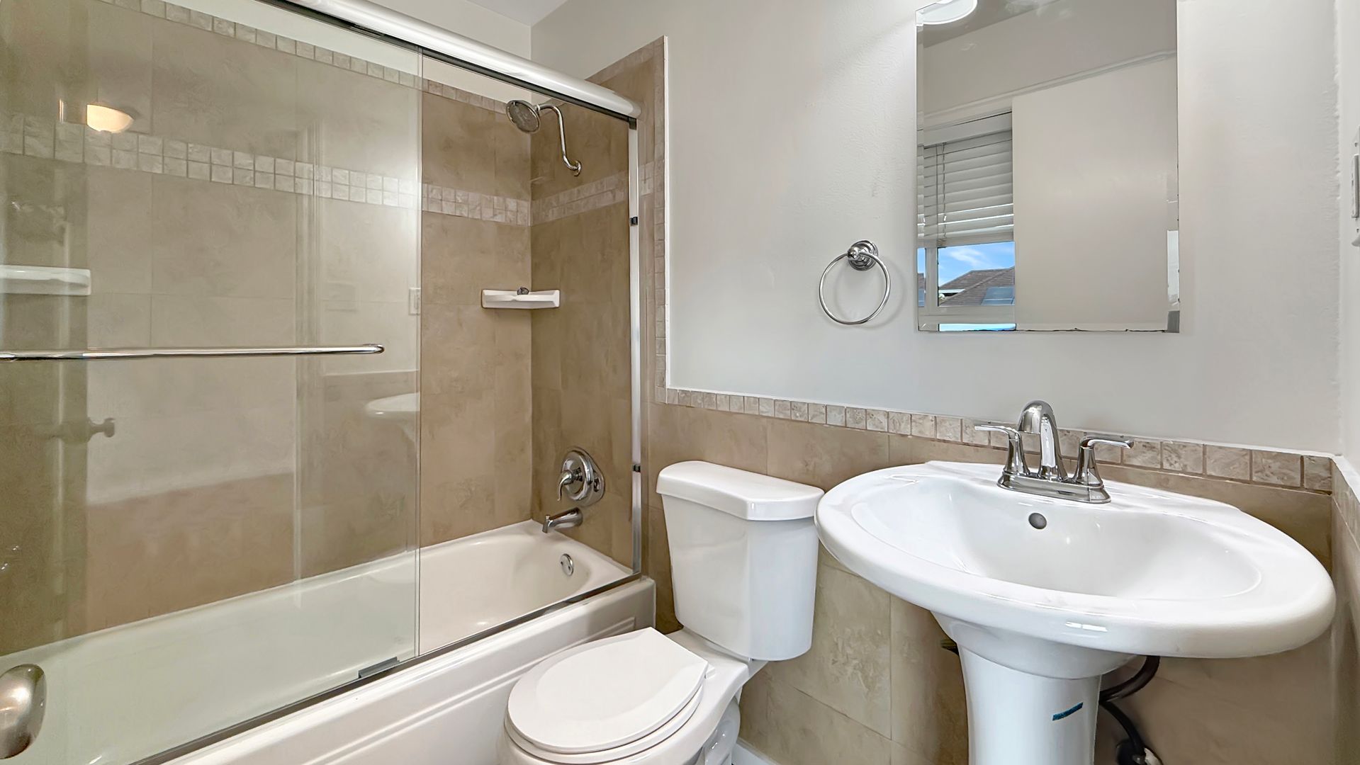 1816 Fairview Street #6, photo 8