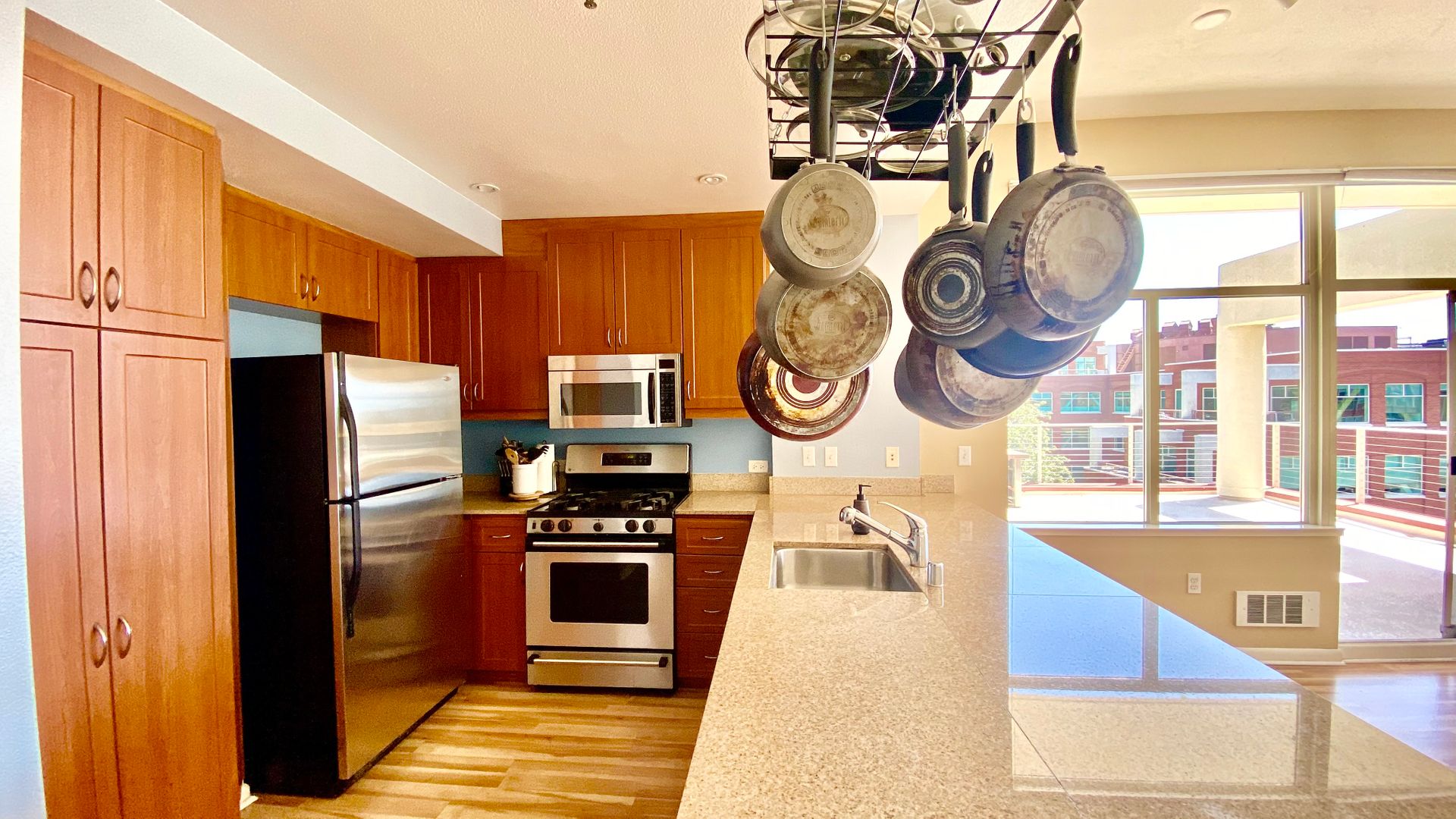 5855 Horton Street #601, photo 3
