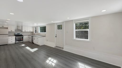 1623 Harmon Street, Apt B, Berkeley, CA 94703