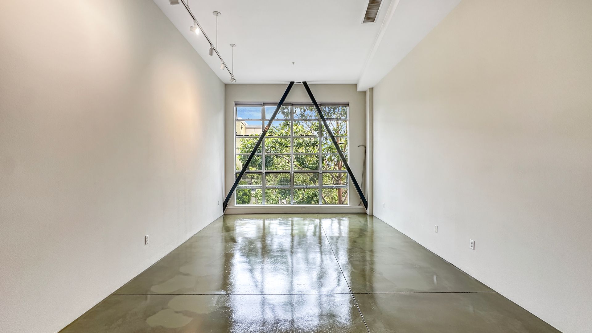 Emeryville Condo: 1200 65th Street, Apt 226