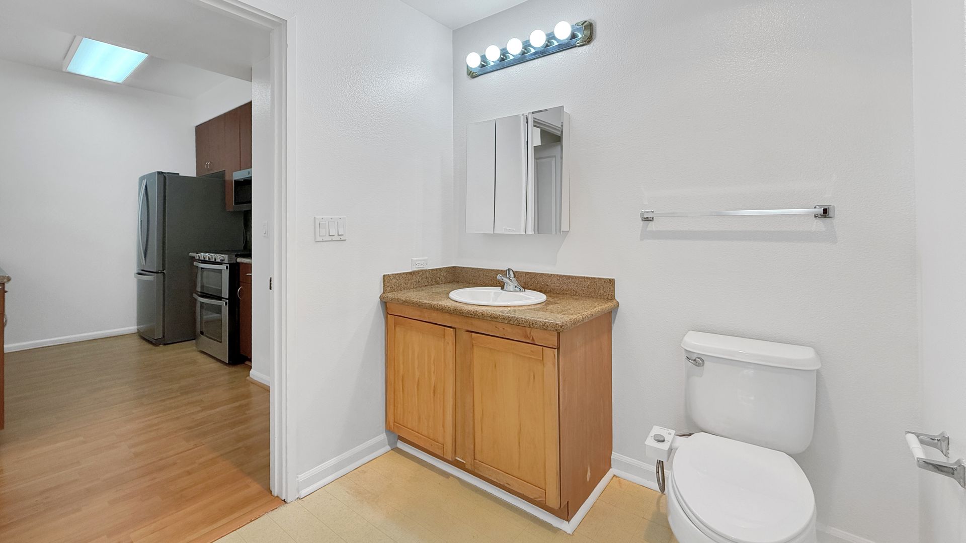 989 Franklin Street #302, photo 12
