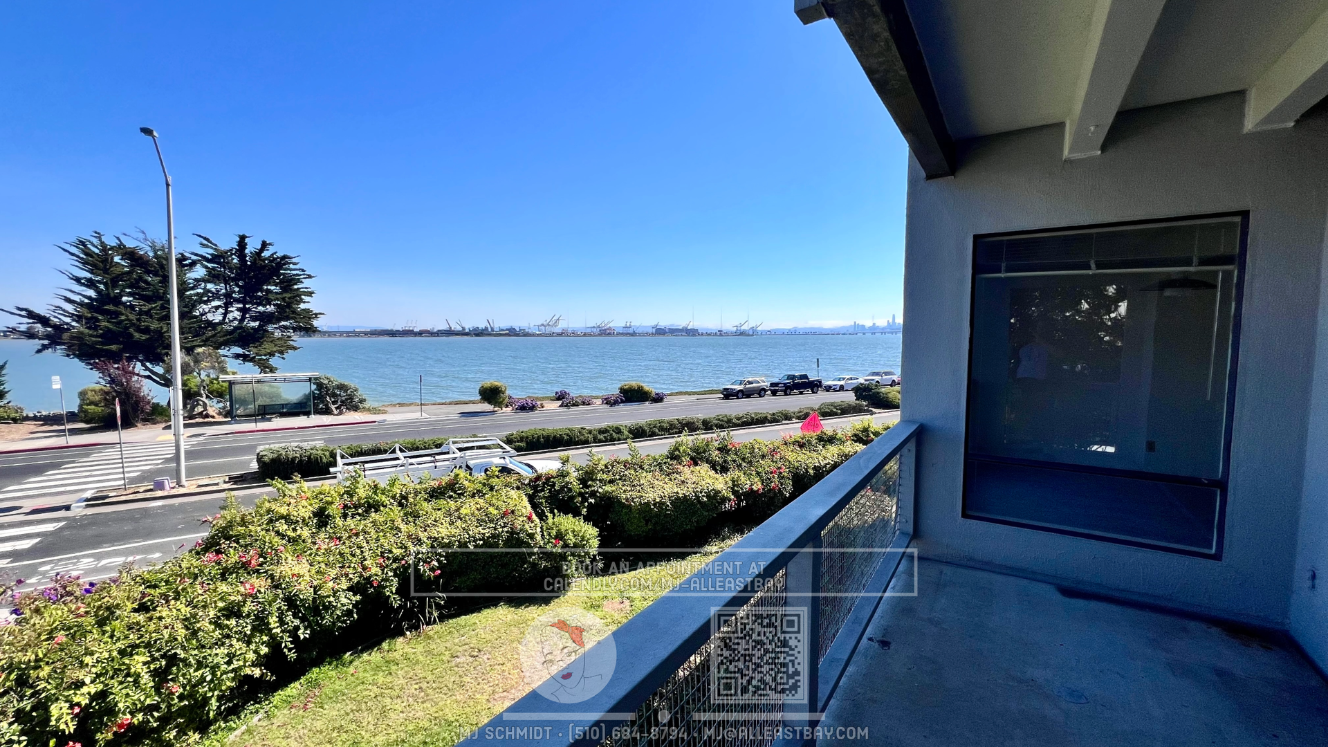 Emeryville Condo: 3 Commodore Dr. #255