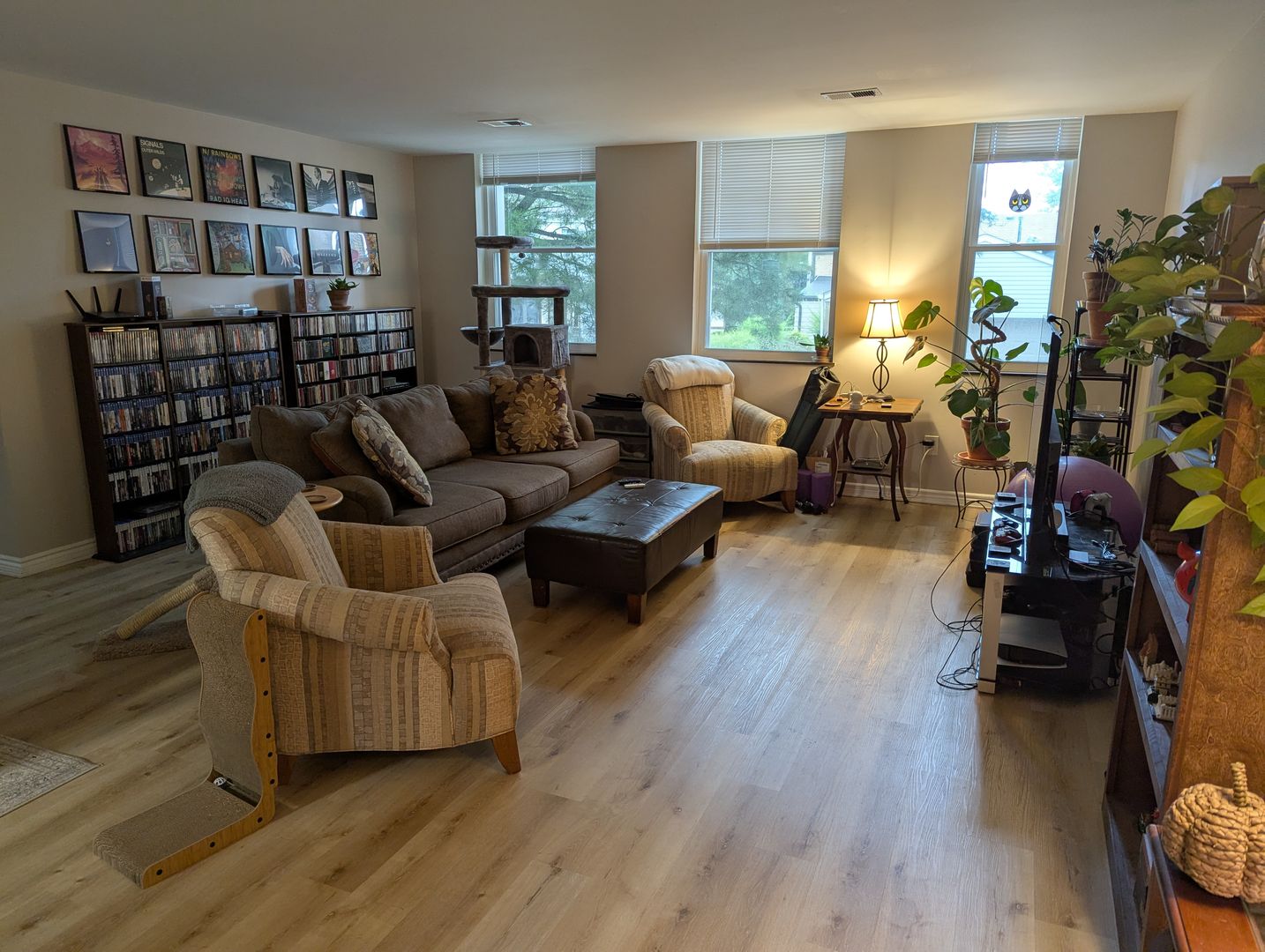 Pittsburgh Apartment: 2 Columbia Ave