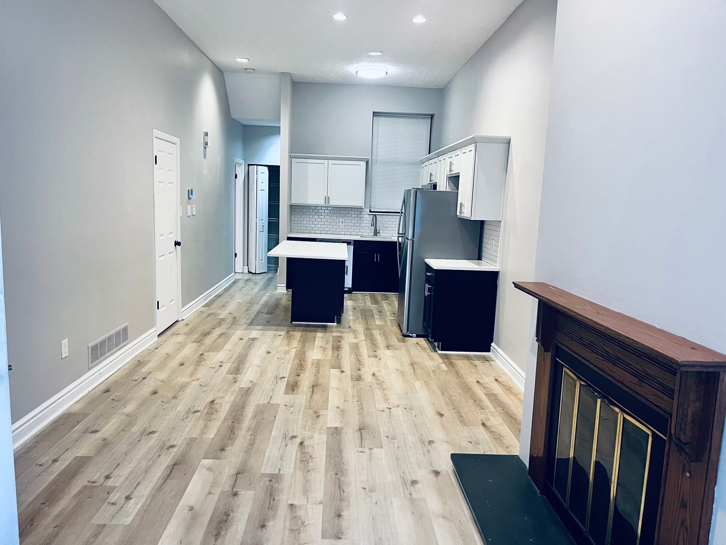 Pittsburgh Apartment: 1419 North Franklin Street