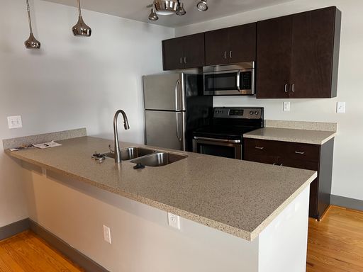 Ponce de Leon - 1 Bedroom/1 Bathroom in Historic Hotel – photo 1
